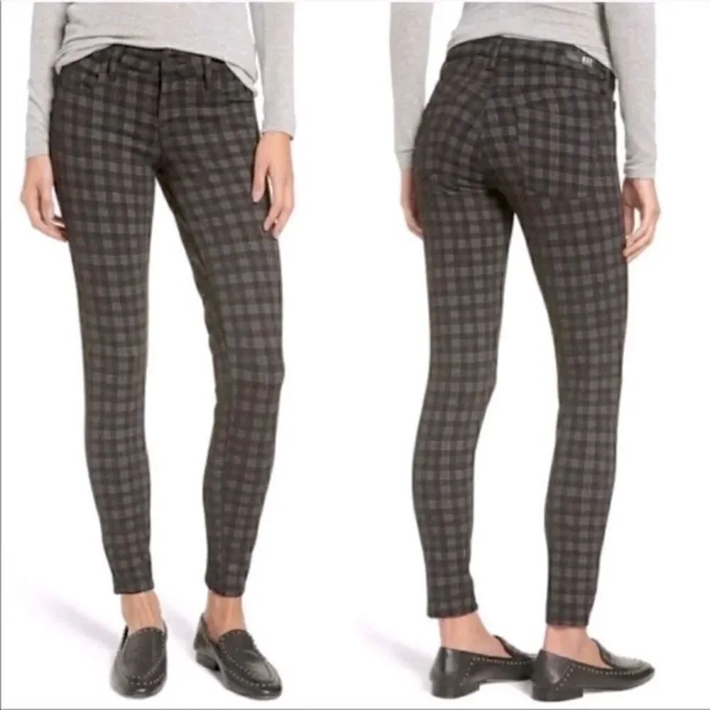 Kut from the Kloth Elyse Checkered mid rise Skinny black goth plaid stretch 4